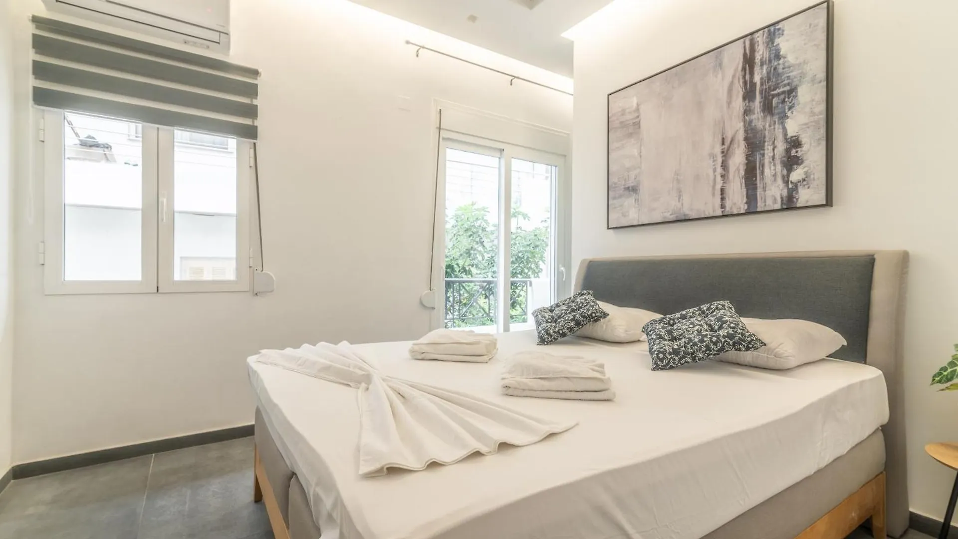 Misty Grey Apartment Near City Centre Heraklion  0*, Heraklion (Crete) Greece